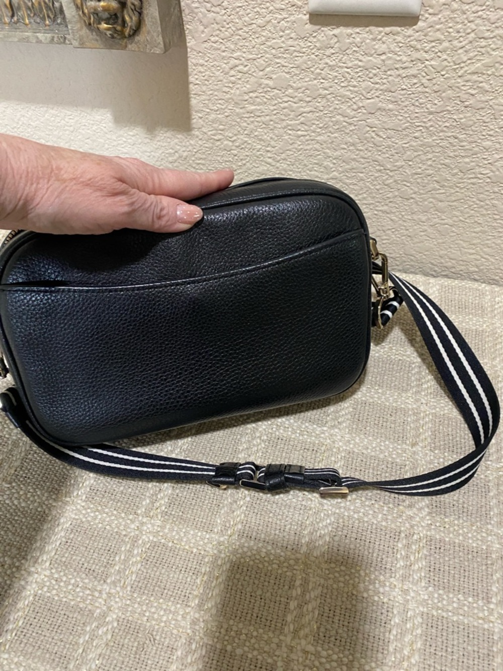 kate spade black leather camera bag with striped strap - Picture 4 of 4